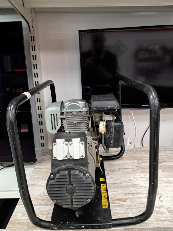 6-6-164484-4-Generador Electricidad Generador Honda Gc160