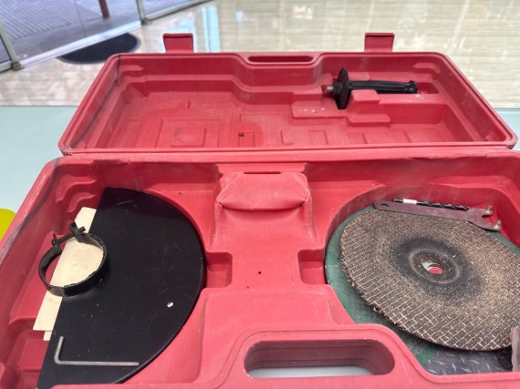 8-8-75391-3-Radial HIPPO Angle Grinder 230mm Kit 2500w