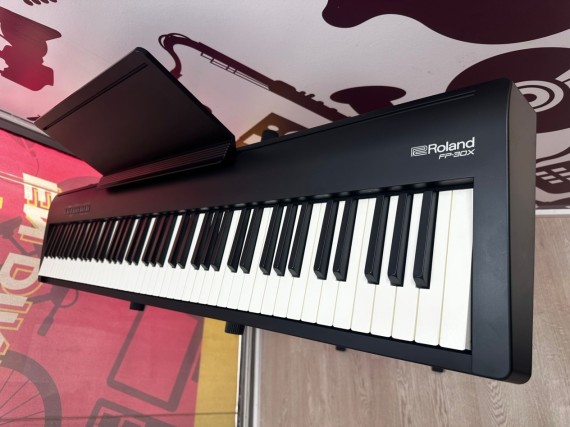 9-9-76933-2-Piano Roland Fp-30x