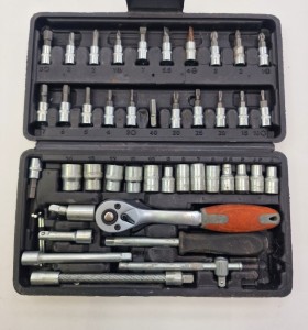 1-1-269682-1-Destornillador Carraca 46 Piezas