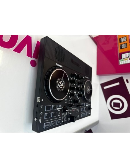 9-9-76864-3-Mesa DJ Numark Party Mix 