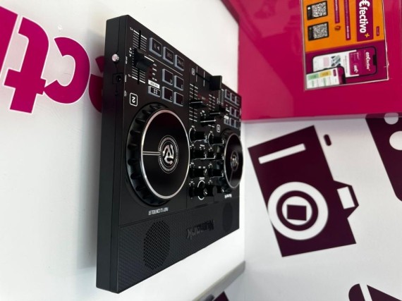 9-9-76864-4-Mesa DJ Numark Party Mix 