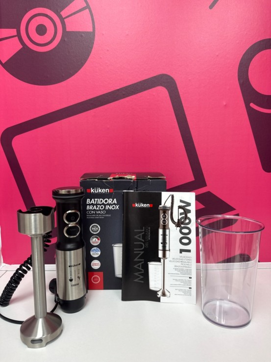 8-8-75262-1-Batidora Brazo Kuken 1000w (Sin Uso)