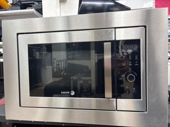 1-1-271112-1-Microondas Teka Empotrable