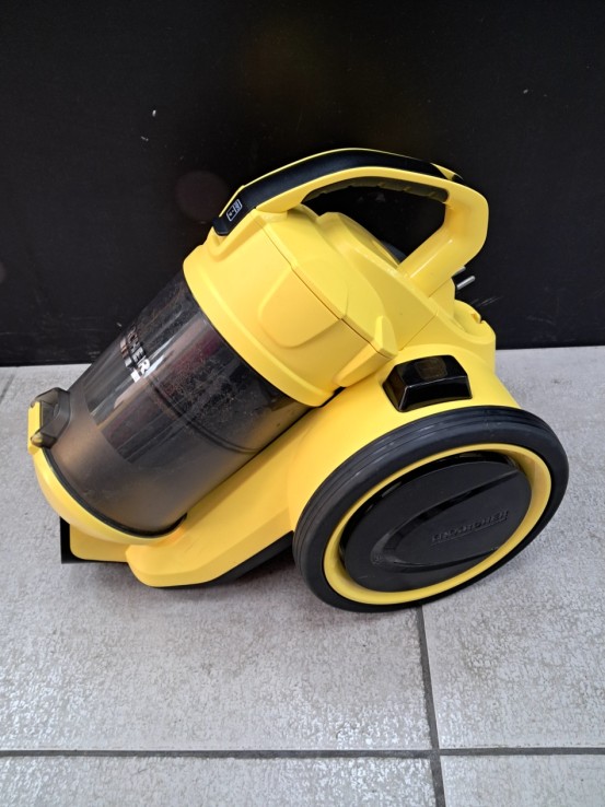6-6-166684-2-Aspirador Sin Bolsa Karcher VC3