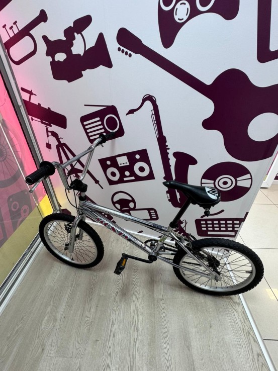 9-9-76634-4-Bmx monty arena 20 color plateado 