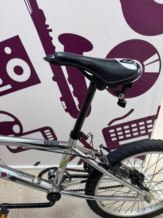 9-9-76634-5-Bmx monty arena 20 color plateado 