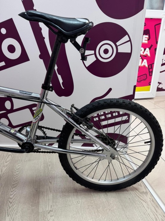 9-9-76634-7-Bmx monty arena 20 color plateado 