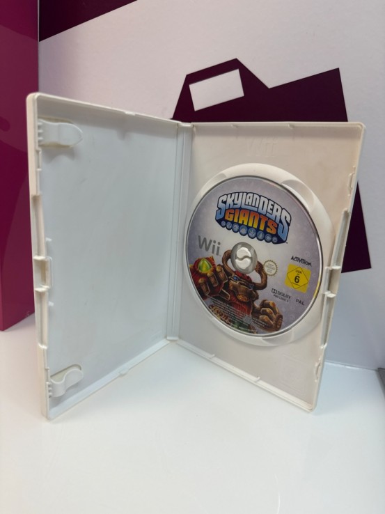 9-9-76907-2-Videojuego Wii Skylanders Giants