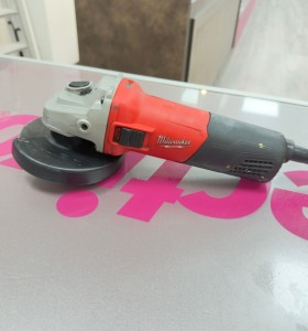 7-7-86415-1-Radial Milwauke AG 300-115E 