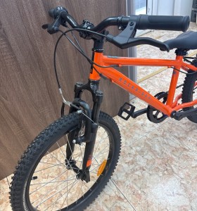 1-1-271319-1-Bicicleta Nino Rockrider EXPL 500 20 Naranja 2