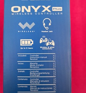 6-6-168445-1-Mando Ps4 Hori Onyx 2