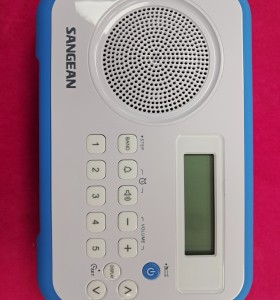 6-6-168488-1-Radio Portátil Sangean