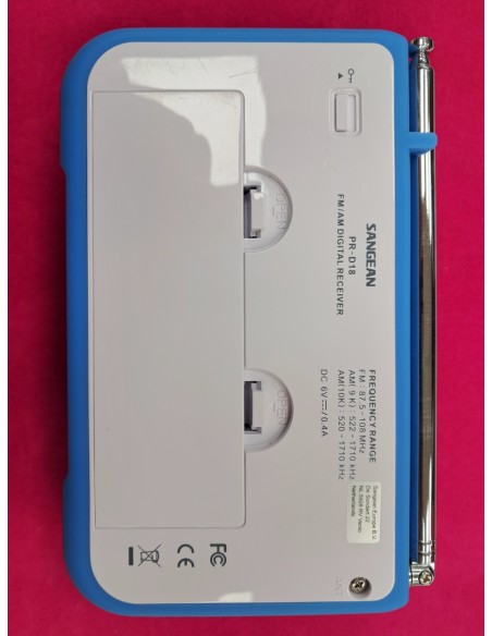 6-6-168488-2-Radio Portátil Sangean