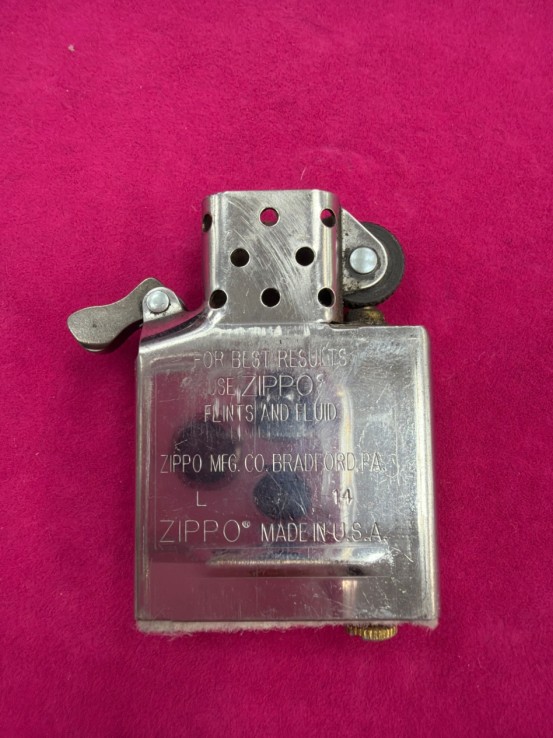 6-6-168503-5-Encendedor Zippo United States Of America