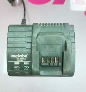 7-7-85144-1-Taladro A Bateria Metabo Hammer 5.2ah 18v KHA 18LTX