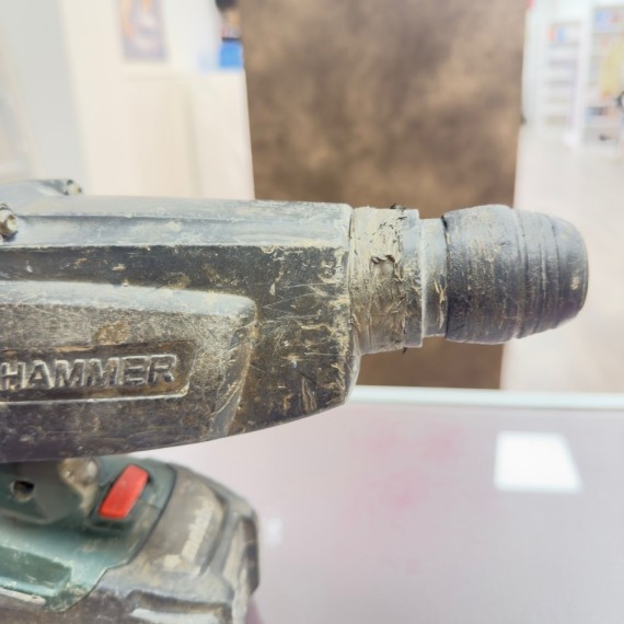 7-7-85144-3-Taladro A Bateria Metabo Hammer 5.2ah 18v KHA 18LTX