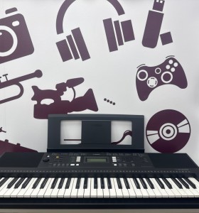 8-8-74896-1-Teclado Electrónico Yamaha PSR-e343