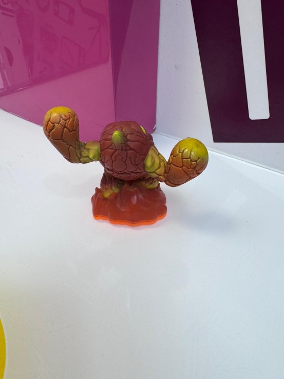 9-9-76915-4-Accesorio Nintendo Wii skylander eruptor lighcore 