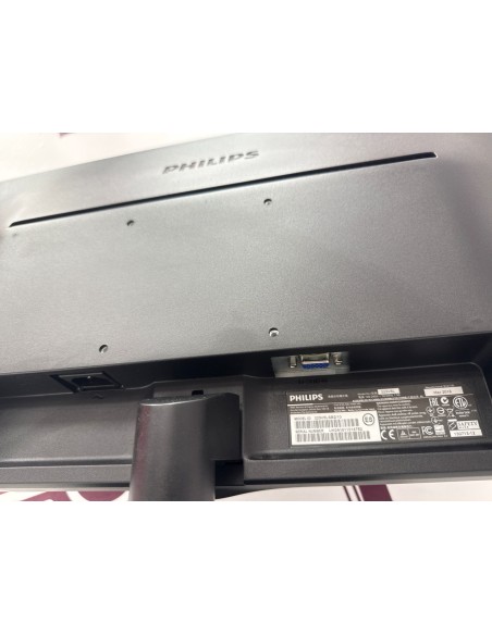8-8-77482-3-Monitores LED 22 Phillips 223V5LSB2 10