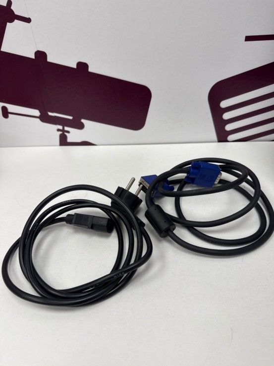 8-8-77482-5-Monitores LED 22 Phillips 223V5LSB2 10