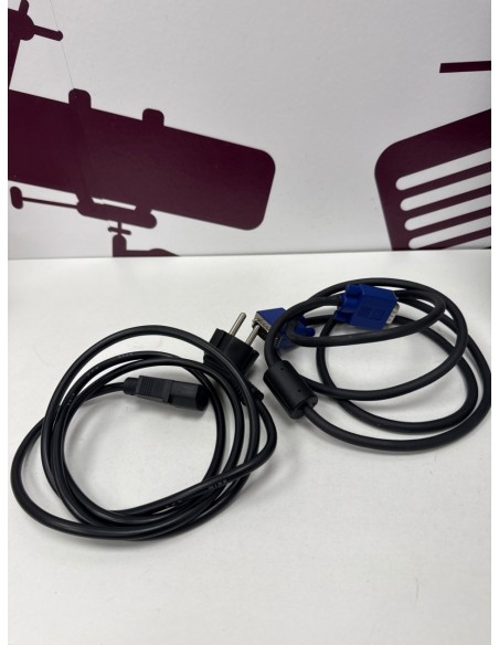 8-8-77482-5-Monitores LED 22 Phillips 223V5LSB2 10