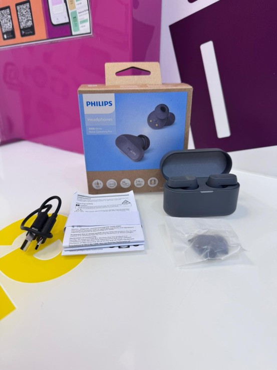 9-9-77063-1-Auriculares inalambrico philips tat3509gy (sin uso)