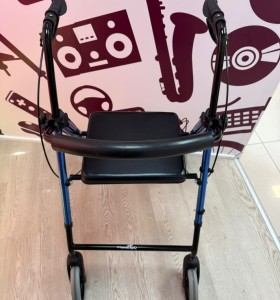 9-9-77057-1-Andador mobiclinic hercules