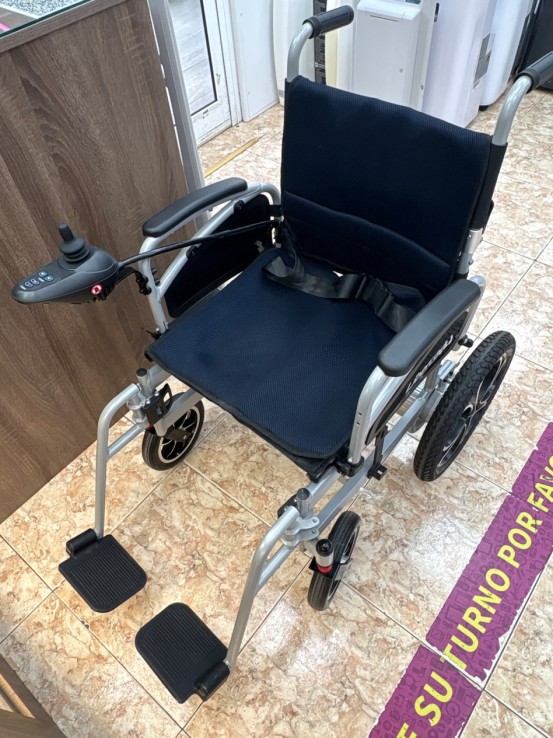 1-1-271454-1-Silla De Ruedas Electrica Libercar W5536 ELBA