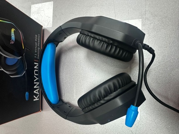 7-7-86554-4-Auriculares KROM Kanyon 7.1 Hotwheels