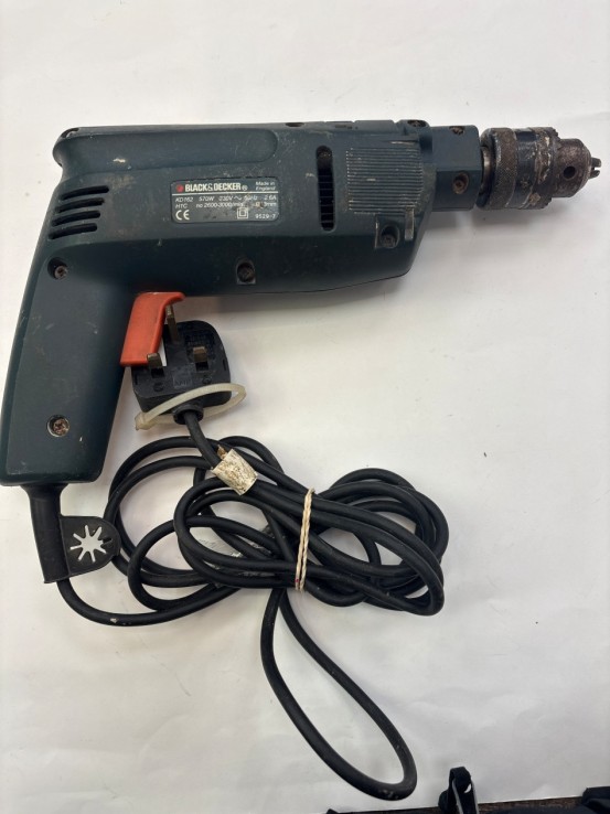 1-1-271407-1-Taladro Electrico Black Y Decker Kd 162