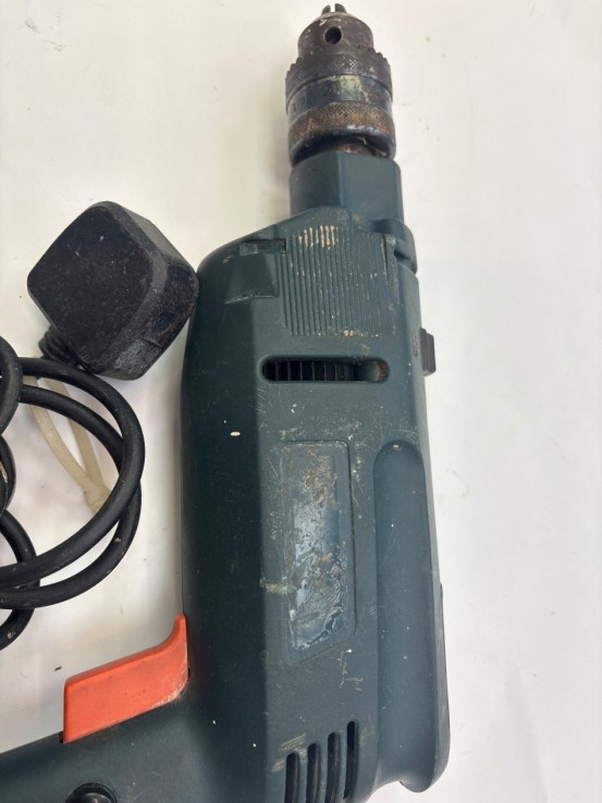 1-1-271407-2-Taladro Electrico Black Y Decker Kd 162