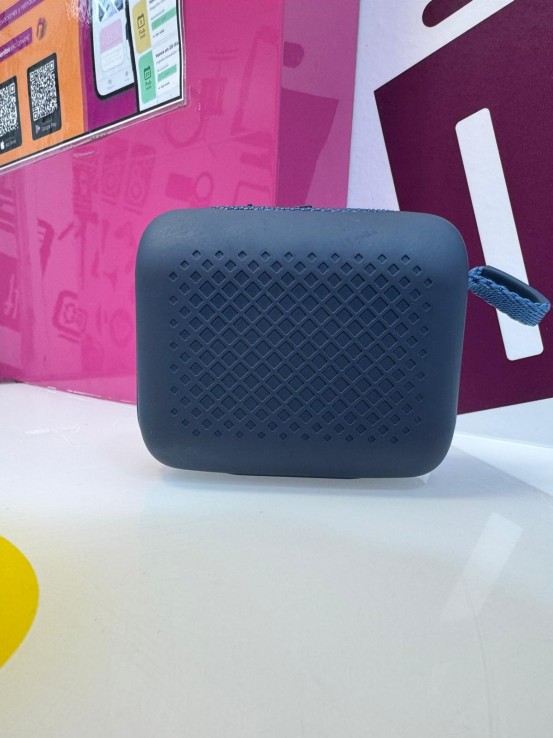 9-9-77114-2-Altavoz Portatil Bluetooth Kimiso 
