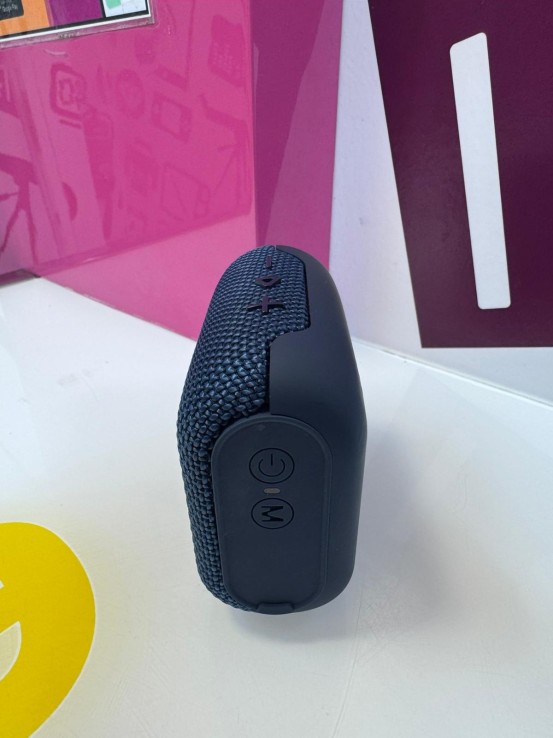 9-9-77114-3-Altavoz Portatil Bluetooth Kimiso 