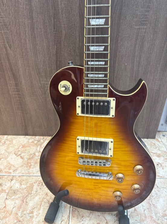 1-1-271514-1-Guitarra Electrica Harley Benton SC-550 Deluxe Funda Rígida