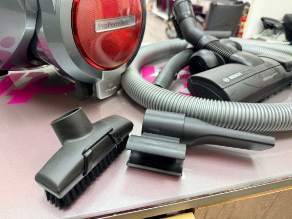 7-7-40607-5-Bosch relaxx allergy 750W proPer form plus