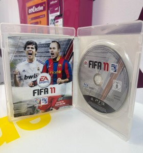 9-9-77143-1-Videojuego PS3 FIFA 11 2