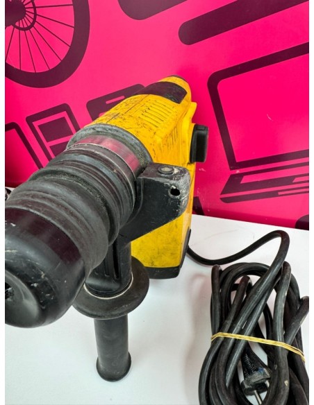 7-7-81041-5-Martillo Taladro Dewalt DW570