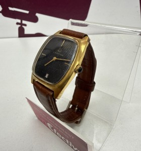 8-8-77660-1-Reloj pulsera unisex Certina de los años 70 2