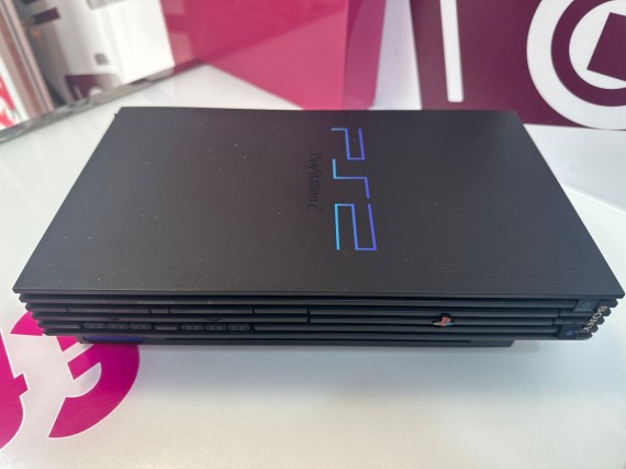 9-9-77103-2-Consola PS2 scph-50004 (sin mando)