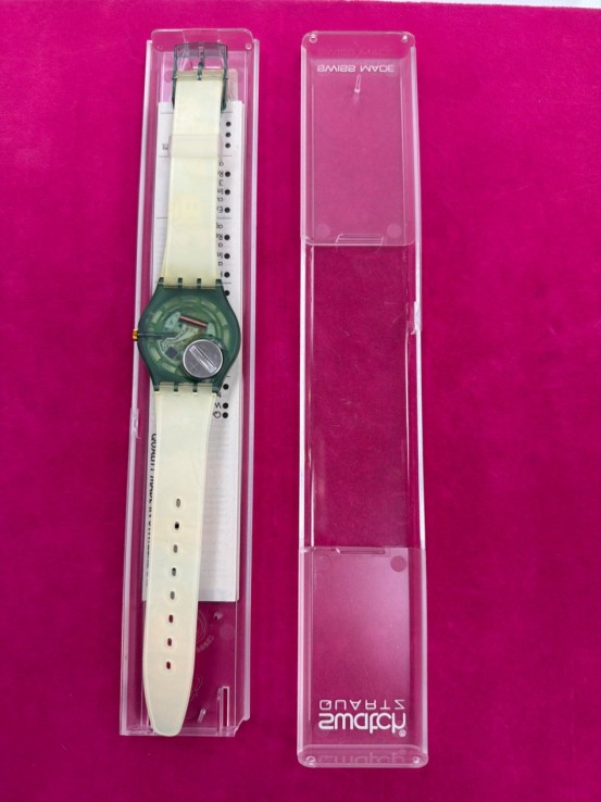 6-6-168611-2-Reloj pulsera premium swatch sole mio