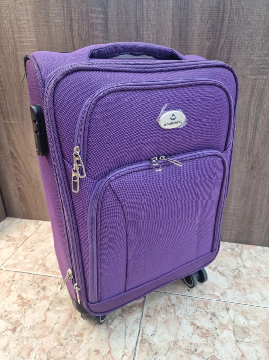 1-1-271677-1-Maleta Viaje WONDERFUL MORADA TIPO TROLLEY
