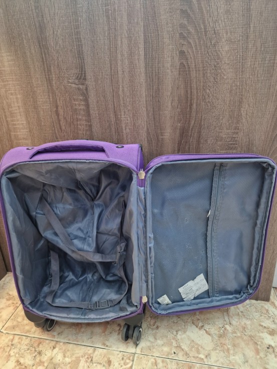 1-1-271677-2-Maleta Viaje WONDERFUL MORADA TIPO TROLLEY