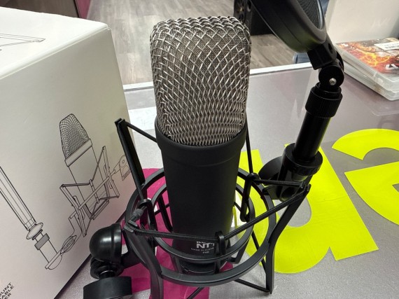 7-7-86679-2-Microfono Micrófono Rode NT1 Signature Series