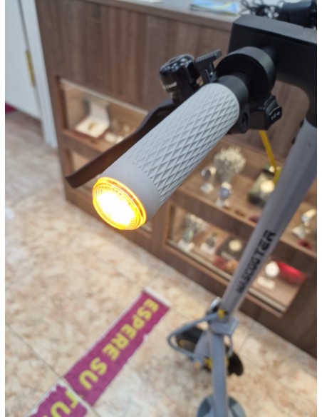 1-1-271749-3-Patinete Mascggter Zwheel