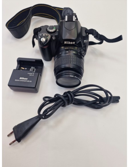 1-1-271734-1-Cámara Digital Réflex Nikon D40 Objetivo DX 18-55mm