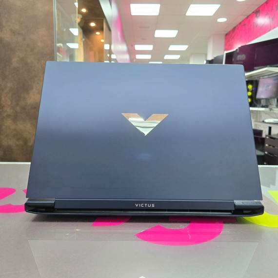 7-7-86709-3-Ordenador Portátil HP Victus 15-fa0026ns i5 12450H 16gb ram 512 SSd GTx1650 