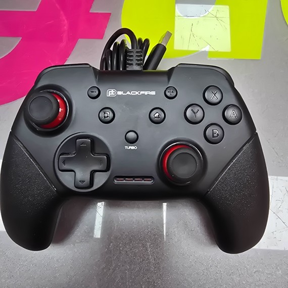 7-7-86704-1-Mando Nintendo Switch BLACKFIRE WIRED PRO 