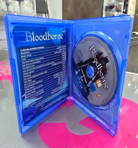 7-7-86706-1-Videojuego PS4 BLOODBORNE PS4 HIT 2