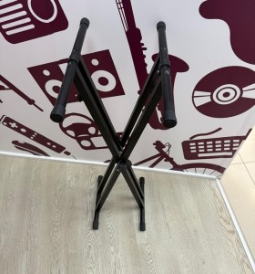 9-9-76543-1-Soporte Teclado Guitto Gks01 2